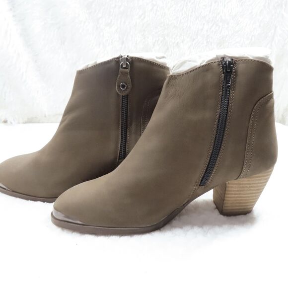 Diba Taupe Sequoia Suede Leather Booties 8M - Picture 3 of 7